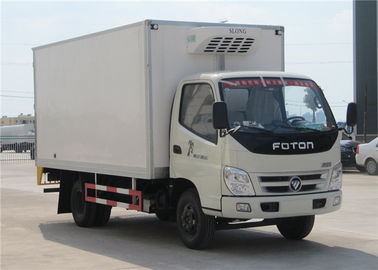 Porcellana Camion refrigerato del contenitore di ruote di FOTON 6 piccolo, 3 tonnellate di frigorifero di camion del congelatore fornitore