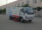 Camion ad alta pressione 4x2 della spazzatrice stradale del circuito dell'acqua 5500 litri per ISUZU fornitore