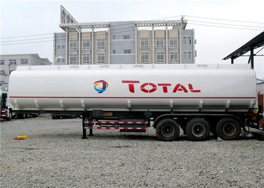 Porcellana 3 compartimenti resistenti 45M3 del rimorchio 4 dei semi della petroliera dell'asse 45000L per il trasporto dell'olio fornitore
