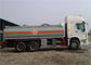 Rimorchio resistente 20000L 20cbm del camion cisterna di HOWO 6x4 per il trasporto dell'olio fornitore